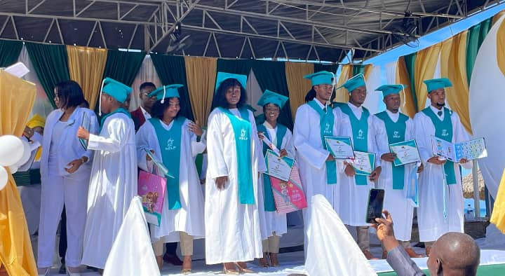 Cérémonie de Graduation de la 33 ème Promotion de la Faculté des sciences de la Santé de Help School Haïti à Léogâne